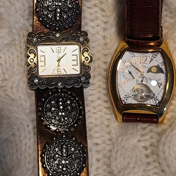 Ladies Fashion Watches - Picture 3 of 15